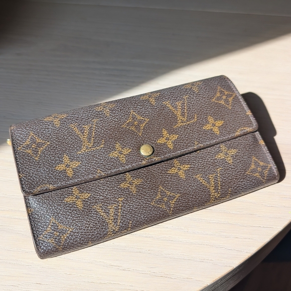 Louis Vuitton Handbags - Louis Vuitton Monogram Brown Wallet